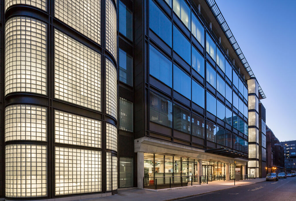 UCH Macmillan Cancer Centre UCH Macmillan Cancer Centre